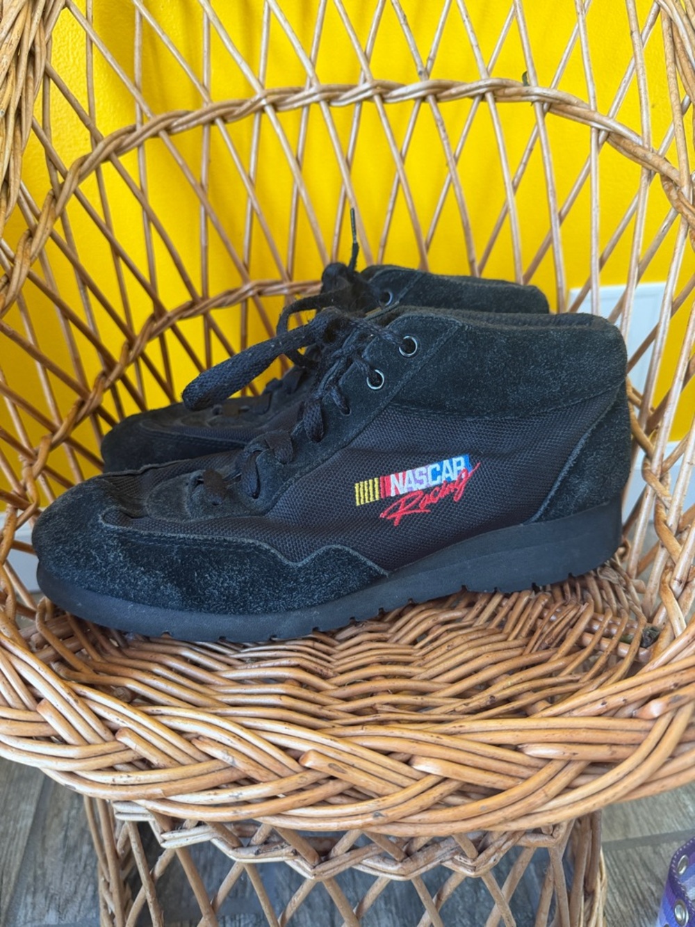 VinyFast lane Racing Shoes (Nascar) size  6 men 8 women’s goodyear soles
